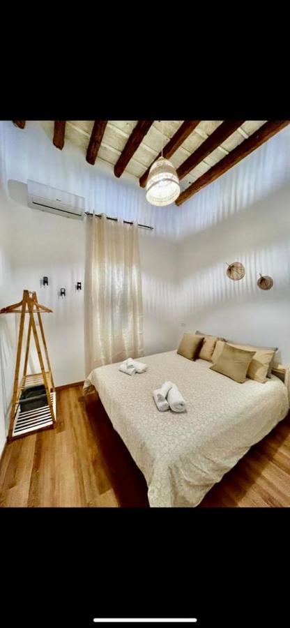 Piazzetta Degli Innamorati Bari Ngoại thất bức ảnh